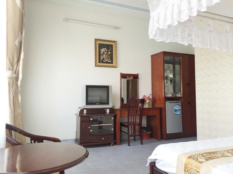 Hoa Anh Dao Hotel 투이호아 외부 사진