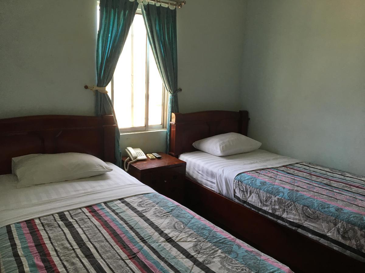 Hoa Anh Dao Hotel 투이호아 외부 사진
