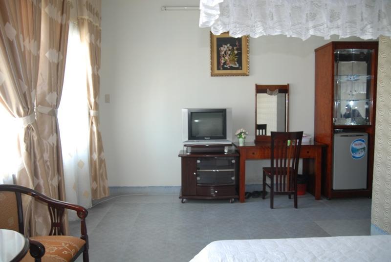 Hoa Anh Dao Hotel 투이호아 외부 사진