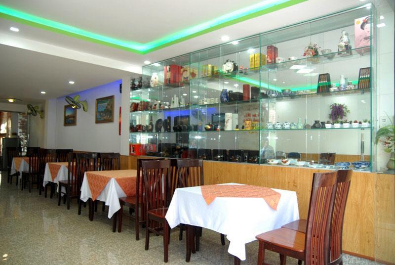 Hoa Anh Dao Hotel 투이호아 외부 사진